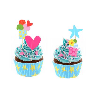 China Disposable Food Grade Bakeware Waterproof Paper Cupcake With Cake Topper for sale