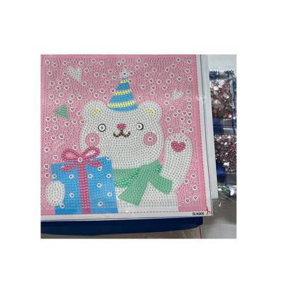 China Traditional Chinese Diamond Art Painting Customized Gift By Number Kits For Adults Cute Cartoon Bear With Photo Frame for sale