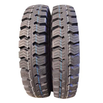 China 3.00-17 3.00-18 2.75-18 2.75-17 2.75-21 3.25-18 Light Truck Tires with 13mm-20mm Tread Depth for sale