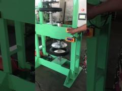 External tire post molding machine