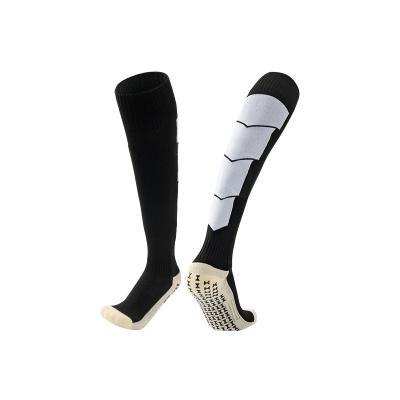 China Breathable Custom professional sports socks non-slip grip socks for sale