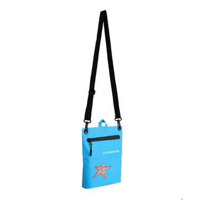 China Pouch 250D PVC Dry Bag Outdoor Sports Mountaineering Riding Waterproof Crossbody Bag Te koop