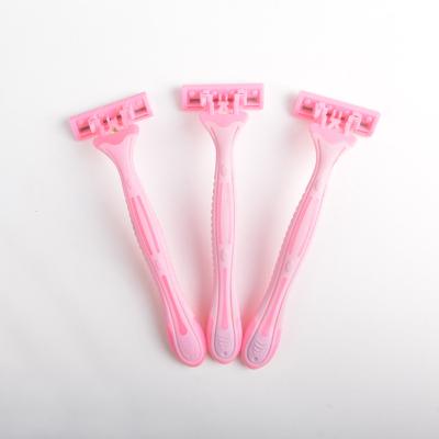 China Max Pink Triple Blade Disposable Shaving Razor Women's Triple Shaver Articulated Head for sale