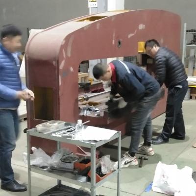 China Punch Holes Completed CNC Turret Type Full Closed Punching Machine Producing Process for sale