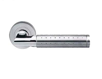 China Lever Stainless Steel Door Handles / SSS Finishing Bathroom Locking Door Handles for sale