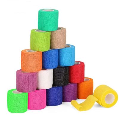 Cina Colored Waterproof Non-Woven Self Adhesive Elastic Cohesive Bandage Flexible Cohesive Bandage in vendita