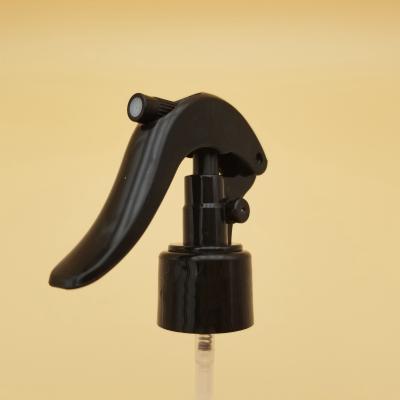 China Factory Agriculture Manual Sprayer Wholesale Mini Black Trigger Sprayer Pump Plastic Directly for sale