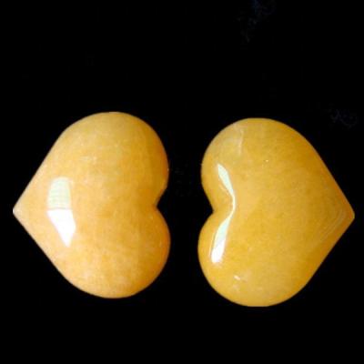 China Europe natural yellow jade gemstone heart shape for decoration gift or jewelry accessory for sale