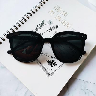 China Fashion Sunglasses PC Polarized Sun Glass Mirror Glasses Sunglasses For Women Men for sale