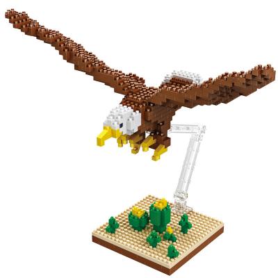 China Building Toy Hot Selling Eagle Miniature Building Block Small Particle Assembled Toy Gift Eagle Educational Building Blocks for sale