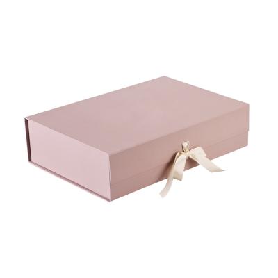 China Luxury Customized Quality Printing Color Logo Cardboard Flip Top Ribbon Closure Bridesmaid Gift Box from China Recyclables Foldable for sale