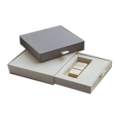 China Recycled Materials Custom Retail USB Drive Gift Packaging Instant Box With Foam Insert for sale