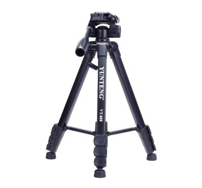 China Stability High Reliability Lightweight Aluminum Alloy Tripod For Live Broadcasting for sale