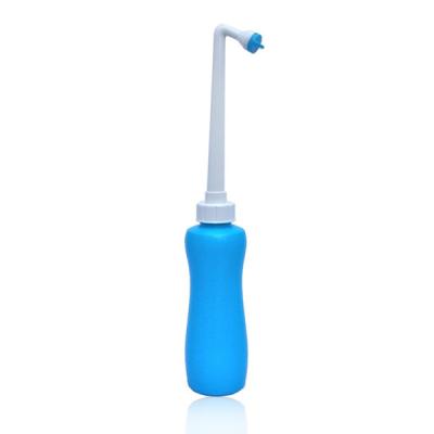 China Portable ABS Plastic Portable Travel Spout Peri Bottle Wash Bidet for sale