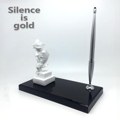 China AW-246 Financial Institutions Trader New Design Metal Pen Stand Sculpture White Pen Stand Table Stand For Decoration for sale