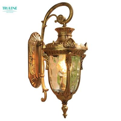 China Retro Wall Sconce Lamp Gold Wall Light European/Antique Outdoor Light Water Resistant Wall Light For Holiday Garden Light for sale