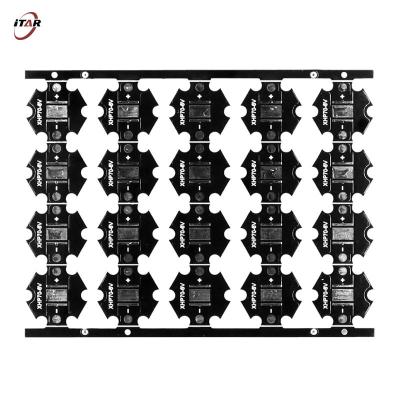 Cina 3,0 bordo termico di coefficiente LED MCPCB, PWB di alluminio del centro del metallo di 20mm LED in vendita