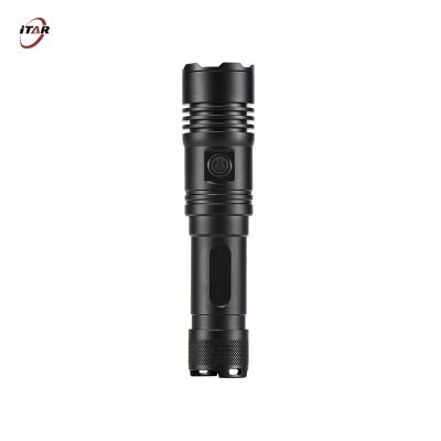 Chine IP66 Waterproof Rechargeable LED Flashlight 4500 Lumen CE Certificates à vendre