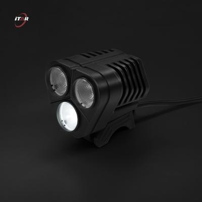 China Multiple Lighting Modes 3000 Lumens Bike Front Light With Go Pro Adapter for sale