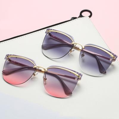 China Fashion Sunglasses Prepare Shades UV400 Diamond Sunglasses Women Fashion Rimless Sunglasses Metal Frames Goods for sale