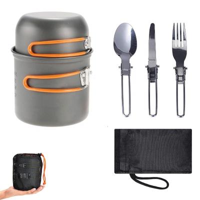 China Amazon sells like hot cakes Hot selling camping cookware kit bag for sale