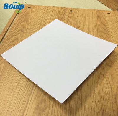 China Industrial Cheap Price 3mm MDF Titanium White Board For Furniture for sale