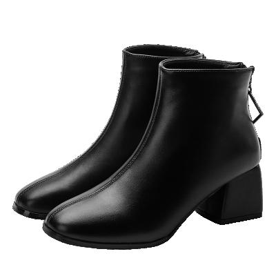 China Fashion Trend Fashion Winter Ankle Boots Ladies Comfortable Leather Breathable Thick High Heel Boots for sale