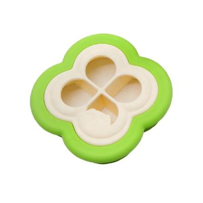 China Sustainable Leaf Clover Shaped Plastic Sandwich Cutter Sustainable Cookie Factory SHANGBEI for sale