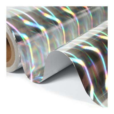 China Various High Quality Durable Waterproof Moisture Proof 75gsm Holographic Gift Wrapping Paper for sale