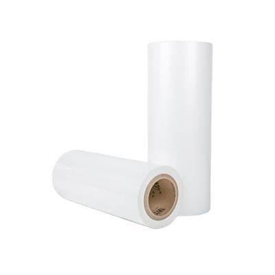 China The fine quality moisture proof white wrap around label film food packaging bopp film 30microns for sale