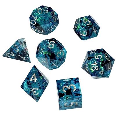 China Customized Dice Set 7pcs Polyhedral Dnd Logo Dice Rpg Dice Resin Liquid Core Core Filled Dungeons And Dragons Die Cuts for sale