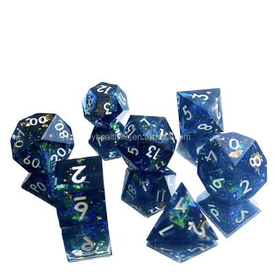 China Durable liquid core filled core carve with sparkling edge inclusions for dungeons and dragons carve with glitter center for sale