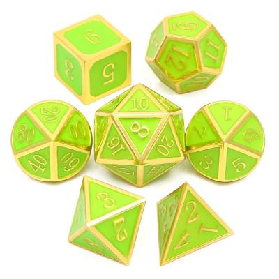 China 7PCS Metal Illuminating Dies Set Glow In The Dark Green D&D Dies For Dungeons And Dragons Gifts Cool Dragon Gold Glowing Green Gold Glowing Green for sale