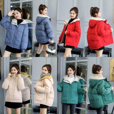 China 2021 New Arrival Fashionable Women's Winter Coat Women Down Jacket Crop Stripper Thick Bubble Coats for sale