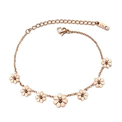 China 18K Nickel Free Titanium Steel Plated Rose Gold Small Fresh Daisy Bracelet For Women Couples Female Link Bracelet Chain for sale