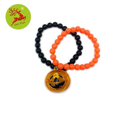 China CLASSIC Halloween Party Decoration Led Pumpkin Charm Bead Flashing Bracelet for sale