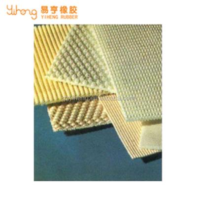 China Fabric And Agriculture/Industry/Food Grade Rubber/PU/PVC Rubber Rough Top Conveyor Belt for sale