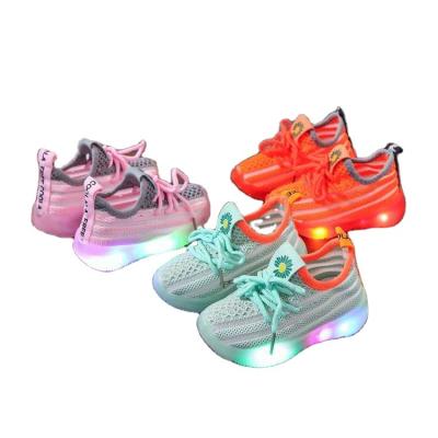 China Wholesale Cheap Lightweight New Pattern Kids Infant Comfortable Breathable Shoes With Led Lights for sale