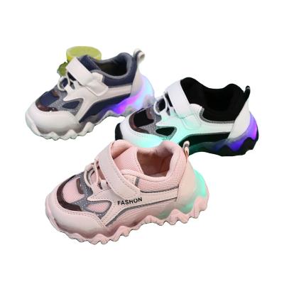 China Wholesale Lightweight Flashing Lights Cheap Luxury Running Sports Safety Kids Baby Breathable Shoes for sale