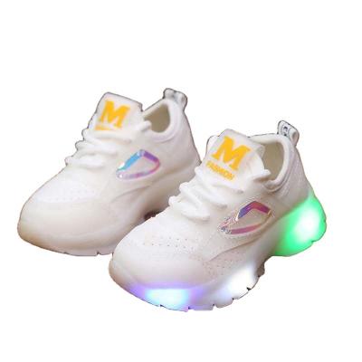 China Low Price Safety Lightweight Wholesale Kids Casual Lighting Led Breathable Running Shoes for sale