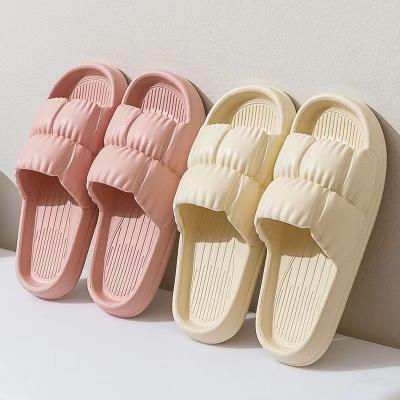 China Other Summer Shoes Thick Platform Slides Beach Eva Slip Pillow Women's Soft Bottom Slippers for sale