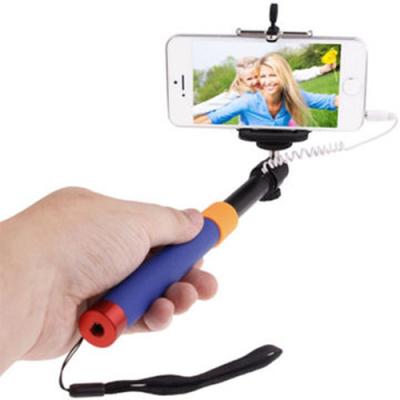 Cina Selfie Stick for Mobile Phones,no need battery,no need app.no need bluetooth in vendita