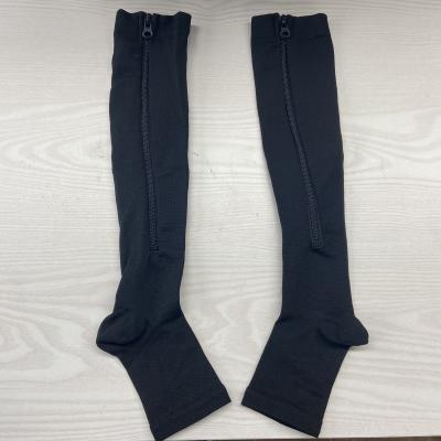 China Breathable Wholesale Open Knee High Zipper Sports Medical Compression Socks For Women for sale