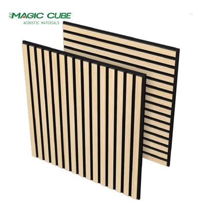 China 26kg/pcs Wood Slat Soundproofing Acoustic Wall Panels with Edge to Edge Pattern 13mm for sale