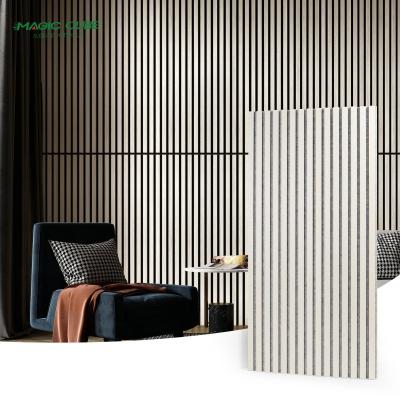 China Easy Cleaning Eco-Friendly 21mm Thick Acoustic Slat Wood Wall Panel For Conference Room Te koop