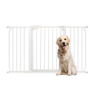 China Solid Viable Safety Child Pet Child Safety Gate Stair Guard Fence Barrier Child and Baby Dog Gate Security for sale