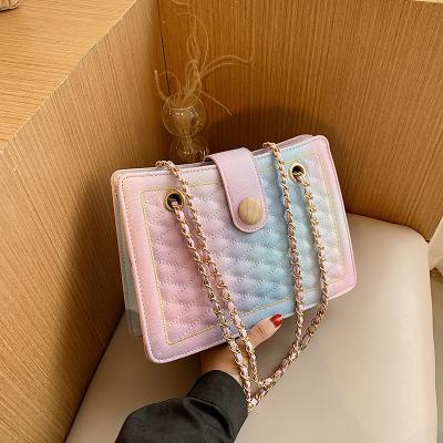 China Wholesale PU Link Dye Shoulder Bag Rainbow Stitched Chain Bag Gradient Cross - Body Bag For Women for sale