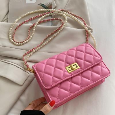 China 2021 Famous Women Ladies PU Bag Quilted Pu Bag Luxury Designer Chain Cross - Body Bag Clips Wholesale for sale