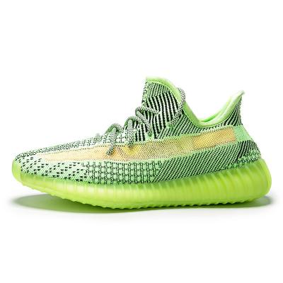 China YEEZY350 Putian Lightweight Original Good Quality Brand Custom Logo Sports Breathable Jogging Sports Shoes for sale