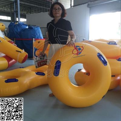 China Kundengebundene PVC-Plane aufblasbarer des Aqua-Park-aufblasbare Donut-Pool-Floss-0,55 zu verkaufen